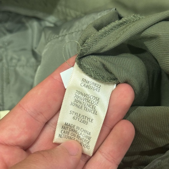 NWT Max Studio Green Wide Leg Pants With Belt Size 6 - Picture 5 of 6